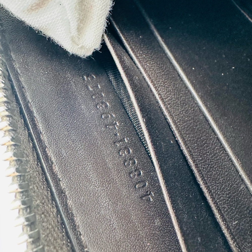 Gucci Supreme Sherry Line Leather Zippy Wallet - Picture 10 of 12